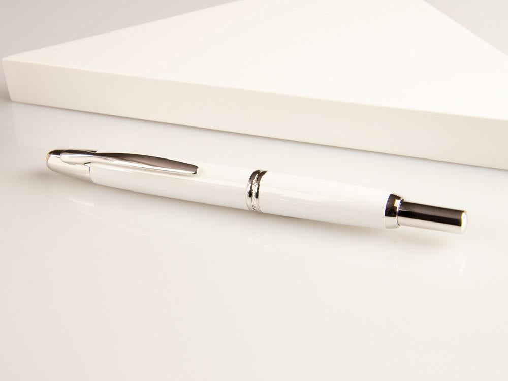 Pilot Capless Blanc et Or (Medium)