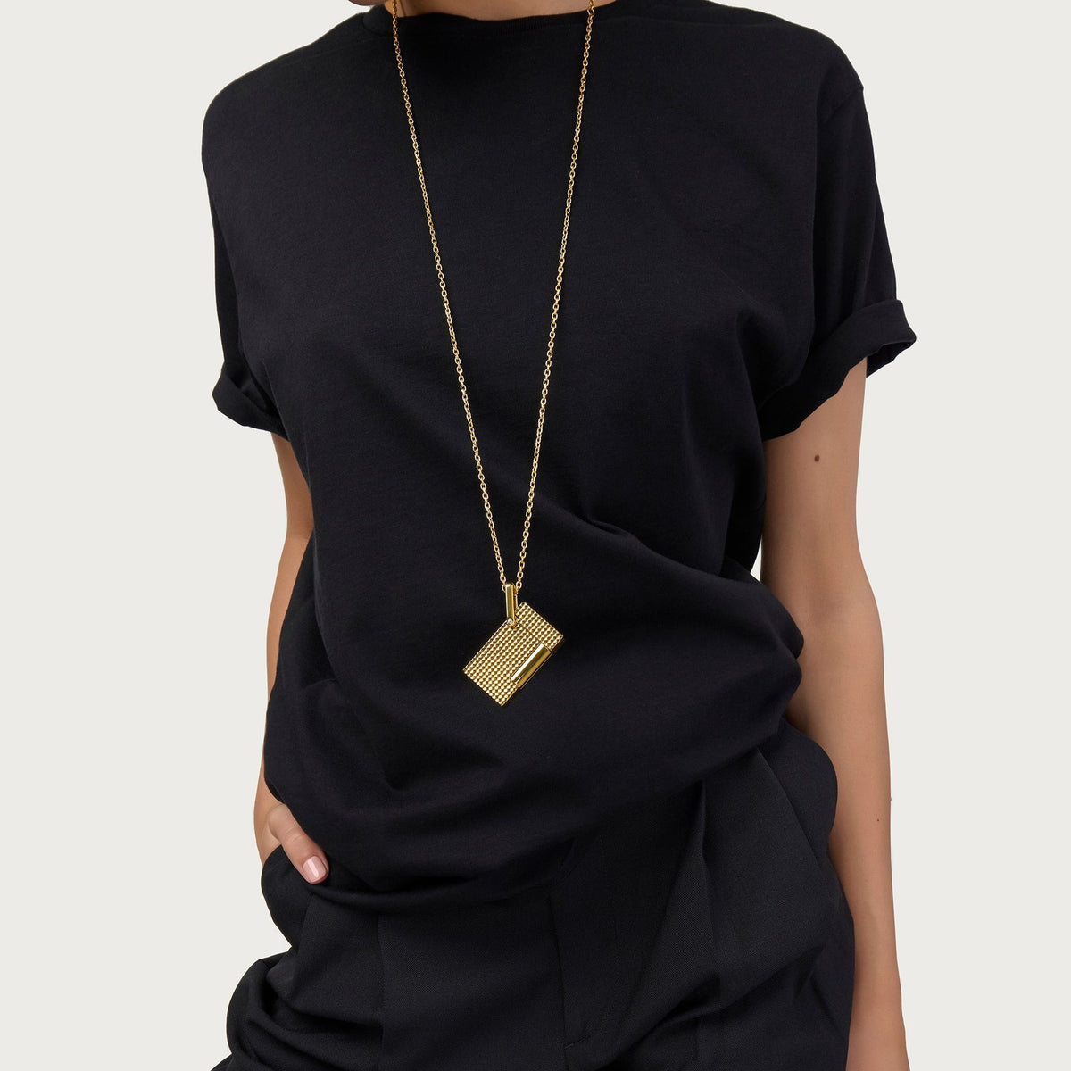 Le collier briquet S.T. Dupont : un briquet devenu bijou