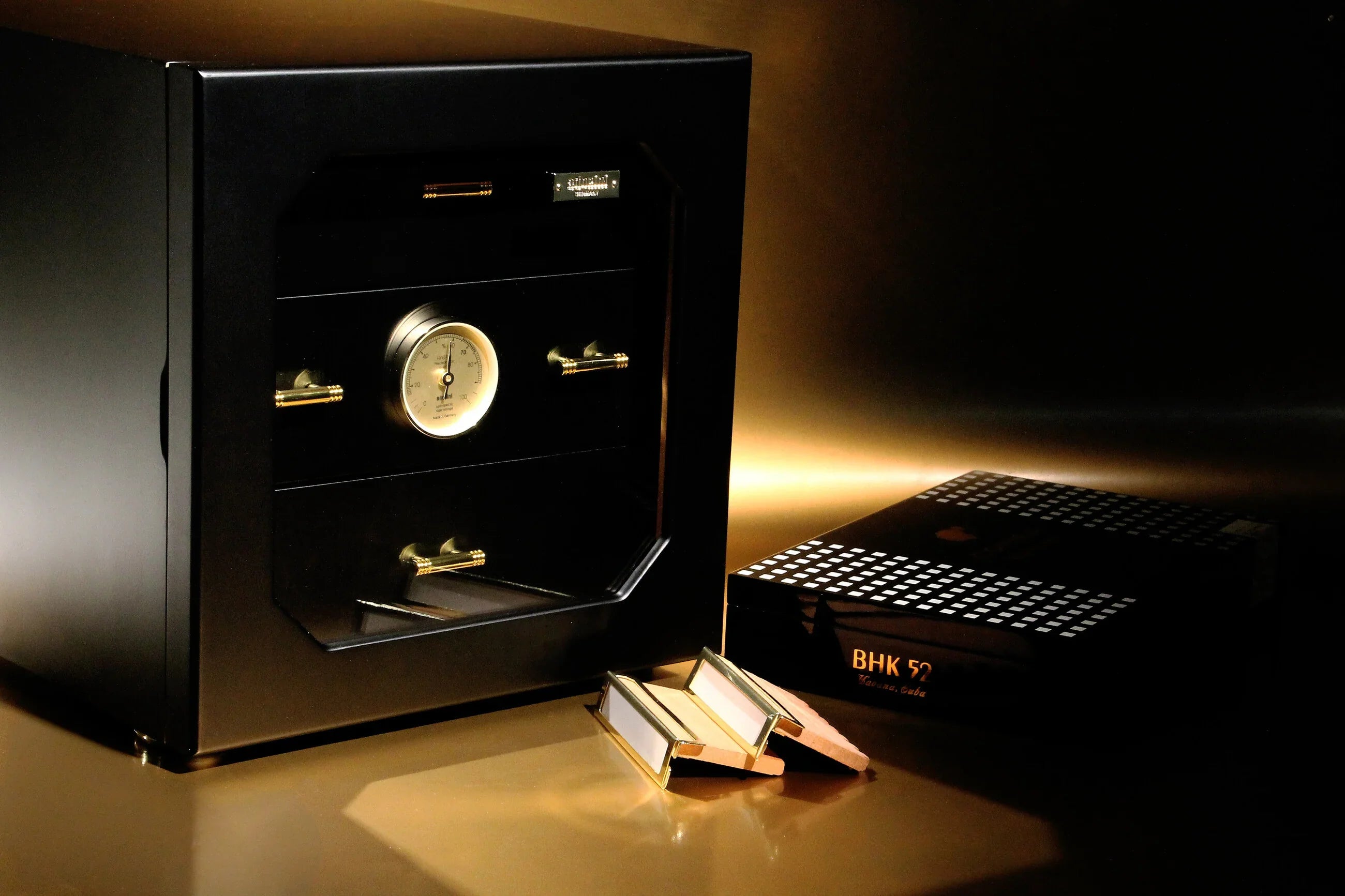 Briquet S.T. Dupont : Guide Complet pour Choisir Votre Briquet de Luxe Français