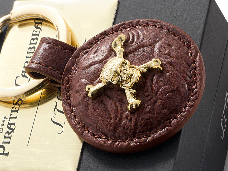 Porte-Clés Pirates des Caraïbes S.T. Dupont 003101PC détail cuir et coffret